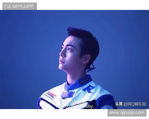 足球明星陈伟霆的传奇之路与球场背后的故事揭秘